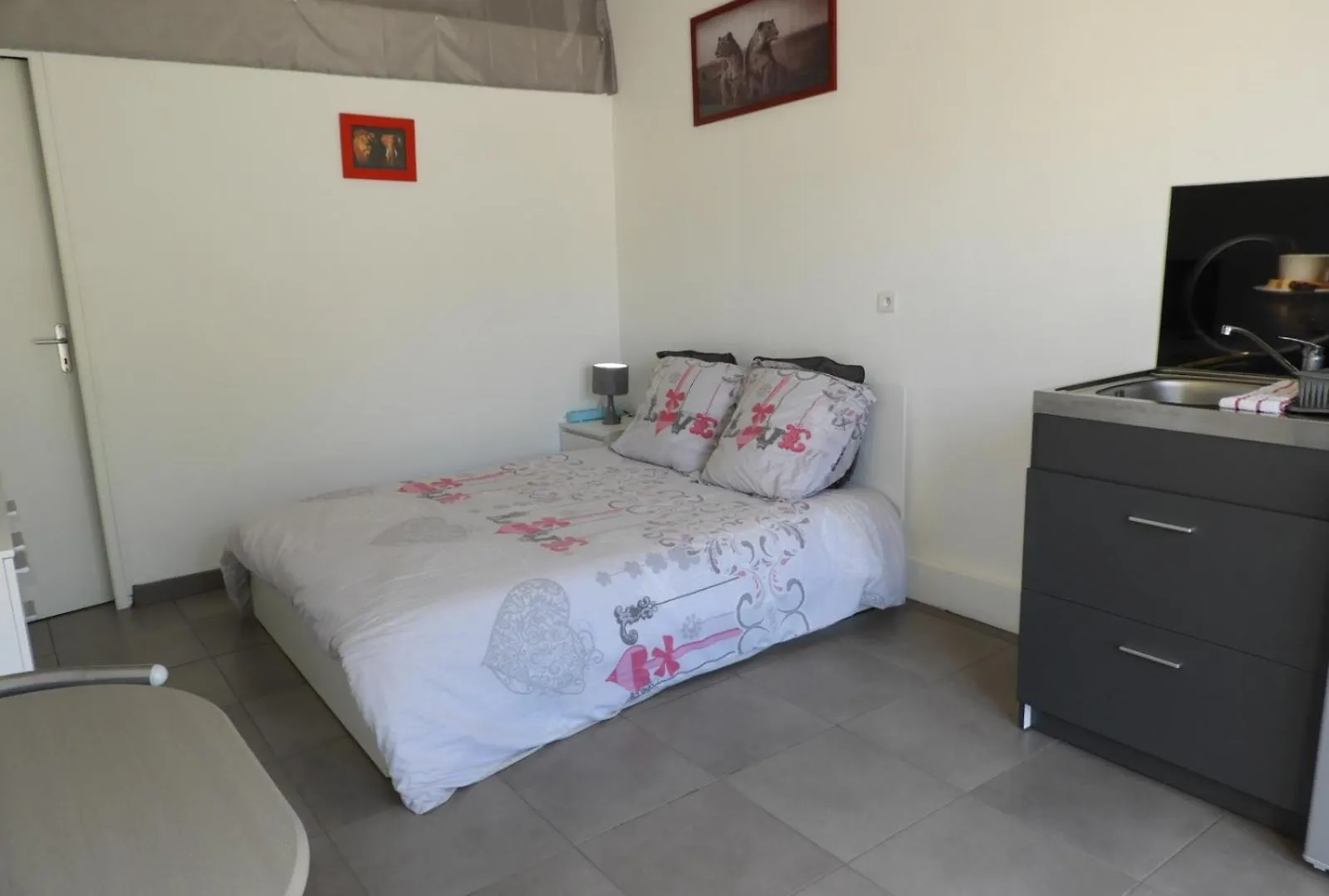 Holiday home Le Lavandin Dauphin